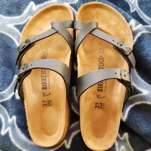 Black Mayari Birkenstock